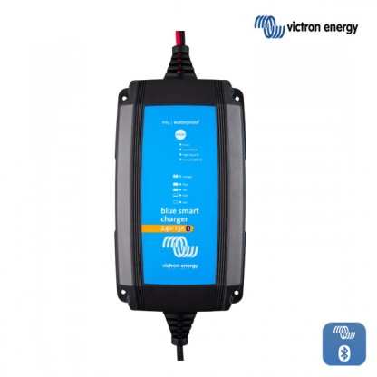 Polnilnik Victron Blue Smart  IP65 24-13 24V 13A