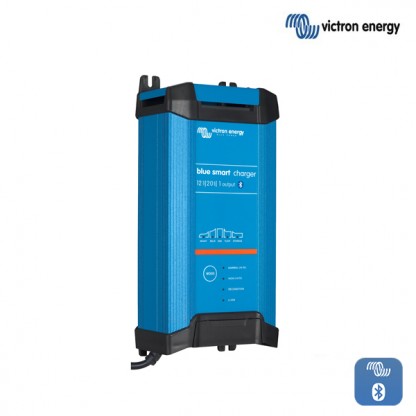 Polnilnik Victron Blue Smart  IP22 1220-1